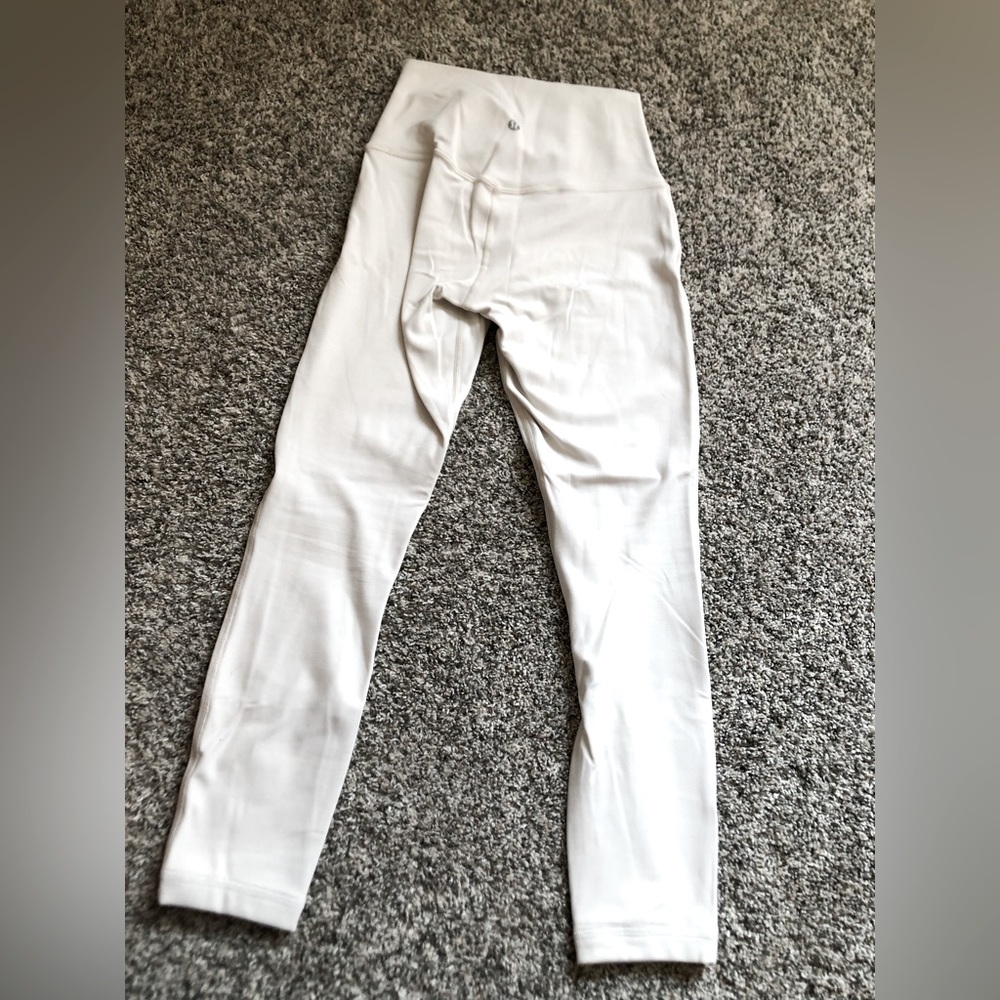 Lululemon align white Opal size 4